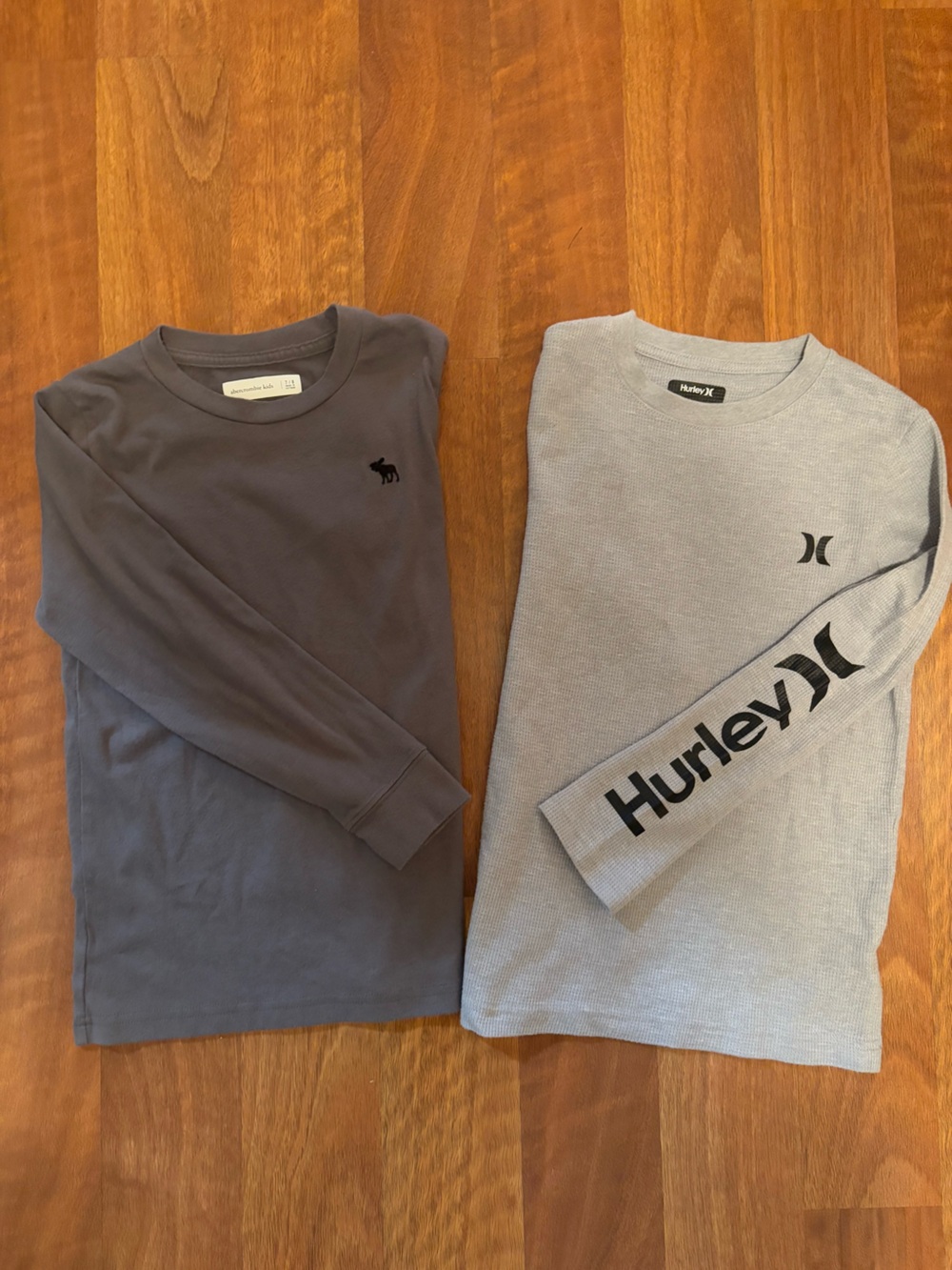 Hurley Light Gray Logo Thermal Shirt Abercrombie Charcoal Logo Shirt Boys 7/8